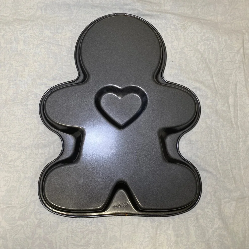 Wilton gingerbread man